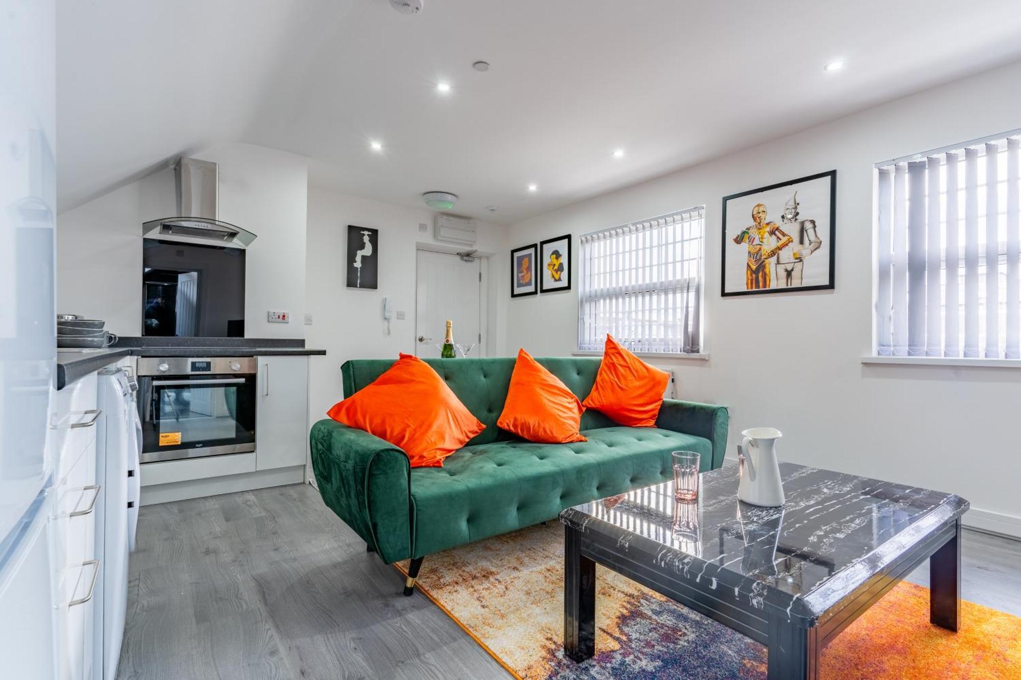 Cool Top Floor Apartment Very Near Birmingham Centre 외부 사진