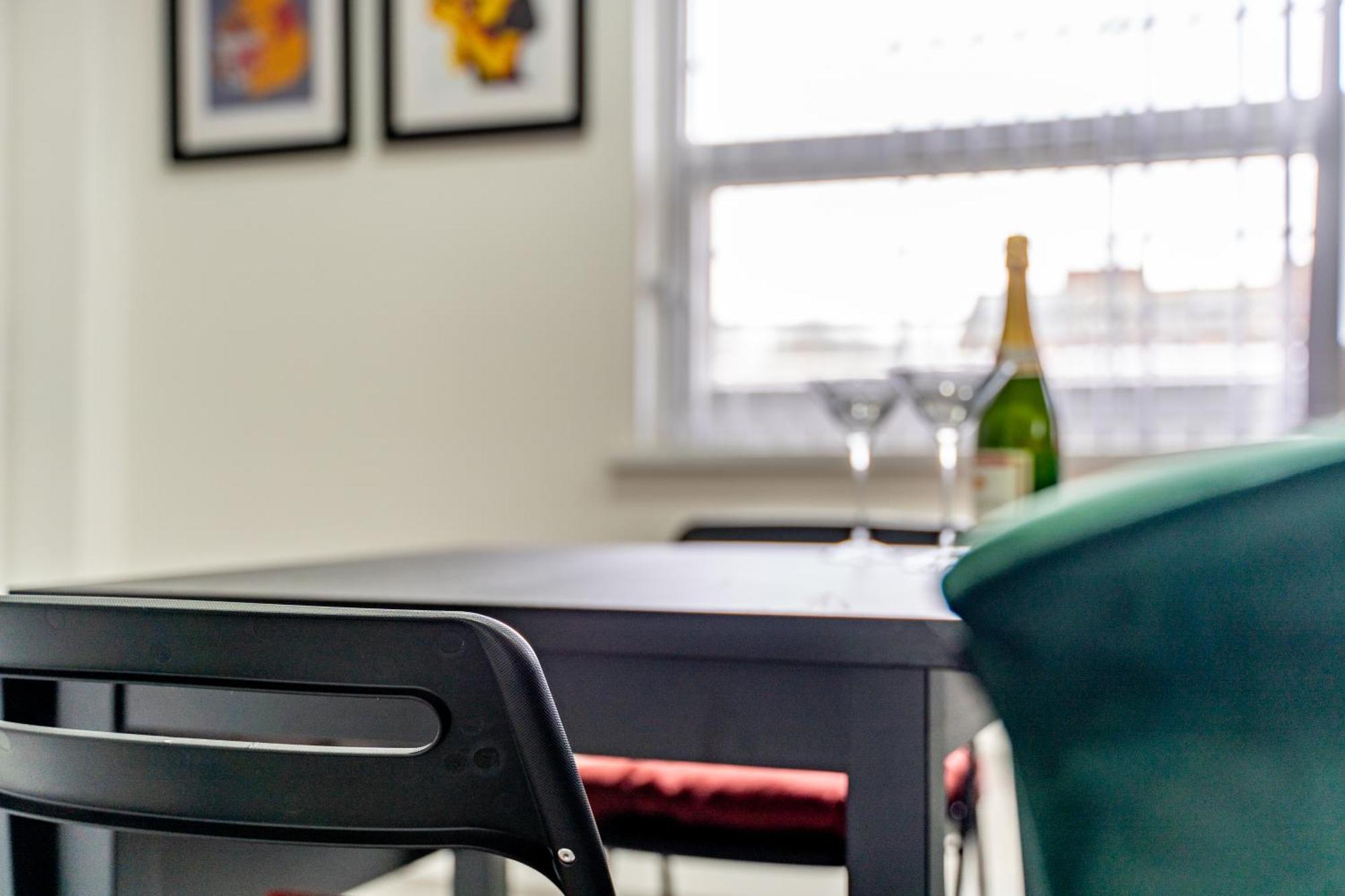 Cool Top Floor Apartment Very Near Birmingham Centre 외부 사진